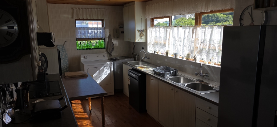4 Bedroom Property for Sale in Dana Bay Western Cape